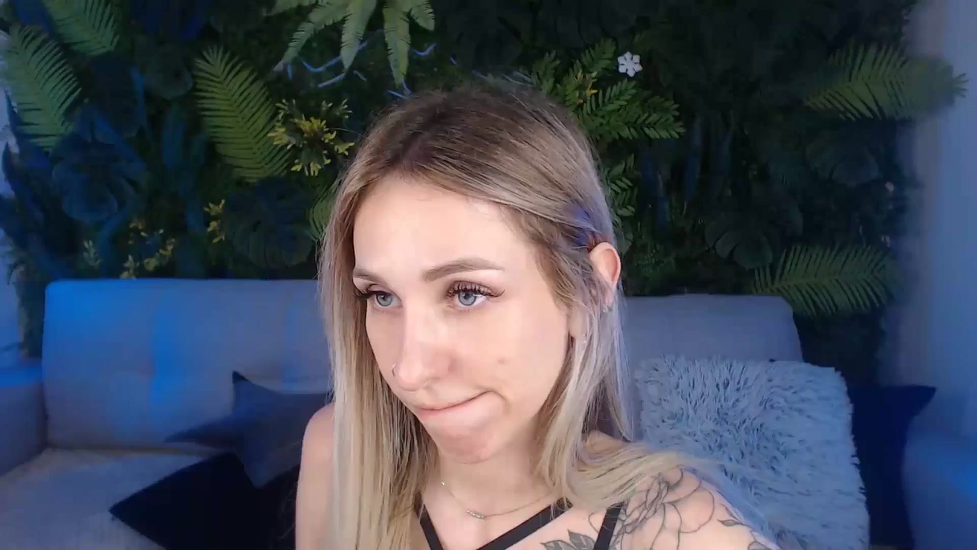 Gallery image thumbnail from Horny_Blond's myfreecams stream on, 07/05/2024, 13:21 image 5 of 20
