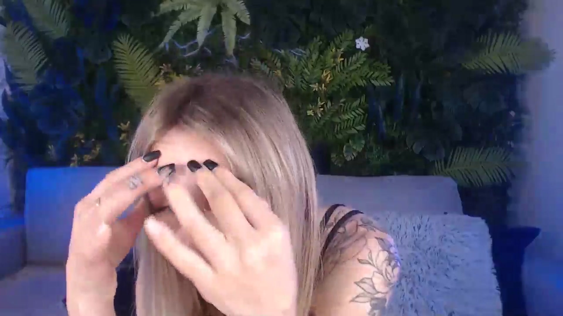 Gallery image thumbnail from Horny_Blond's myfreecams stream on, 07/05/2024, 13:21 image 13 of 20