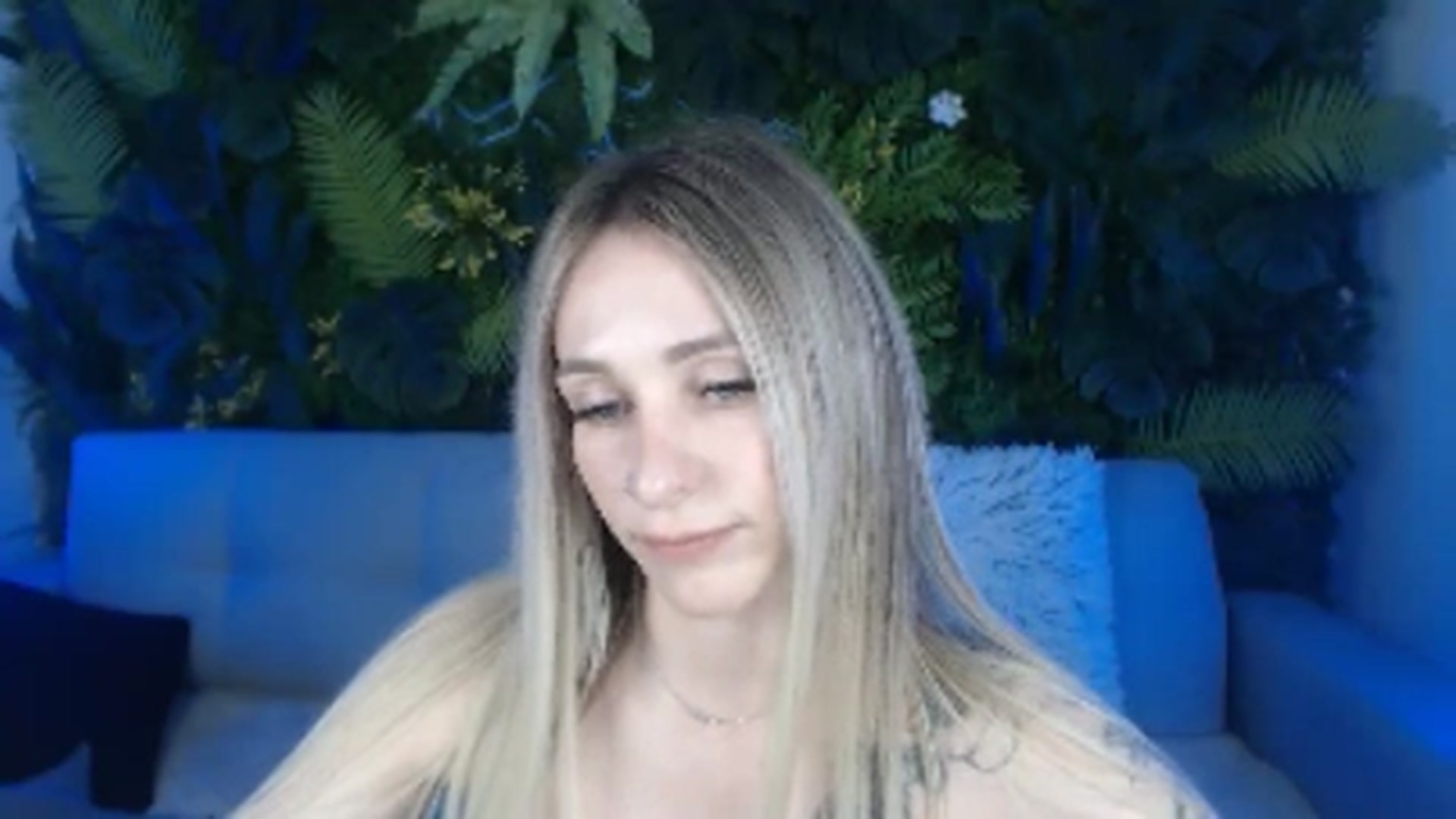 Gallery image thumbnail from Horny_Blond's myfreecams stream on, 07/06/2024, 10:21 image 2 of 20