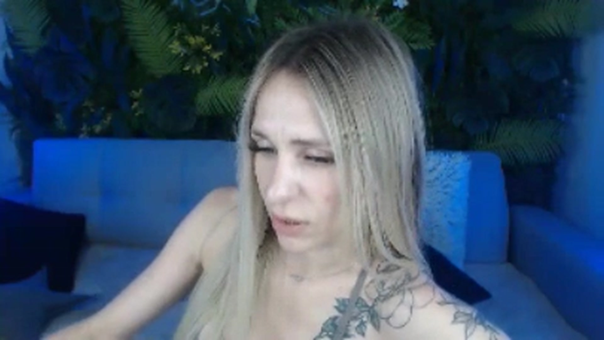 Gallery image thumbnail from Horny_Blond's myfreecams stream on, 07/06/2024, 10:21 image 18 of 20