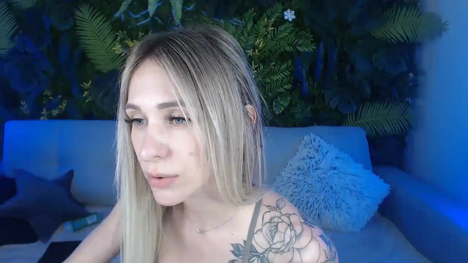 Gallery image thumbnail from Horny_Blond's myfreecams stream on, 07/06/2024, 11:57 image 4 of 20