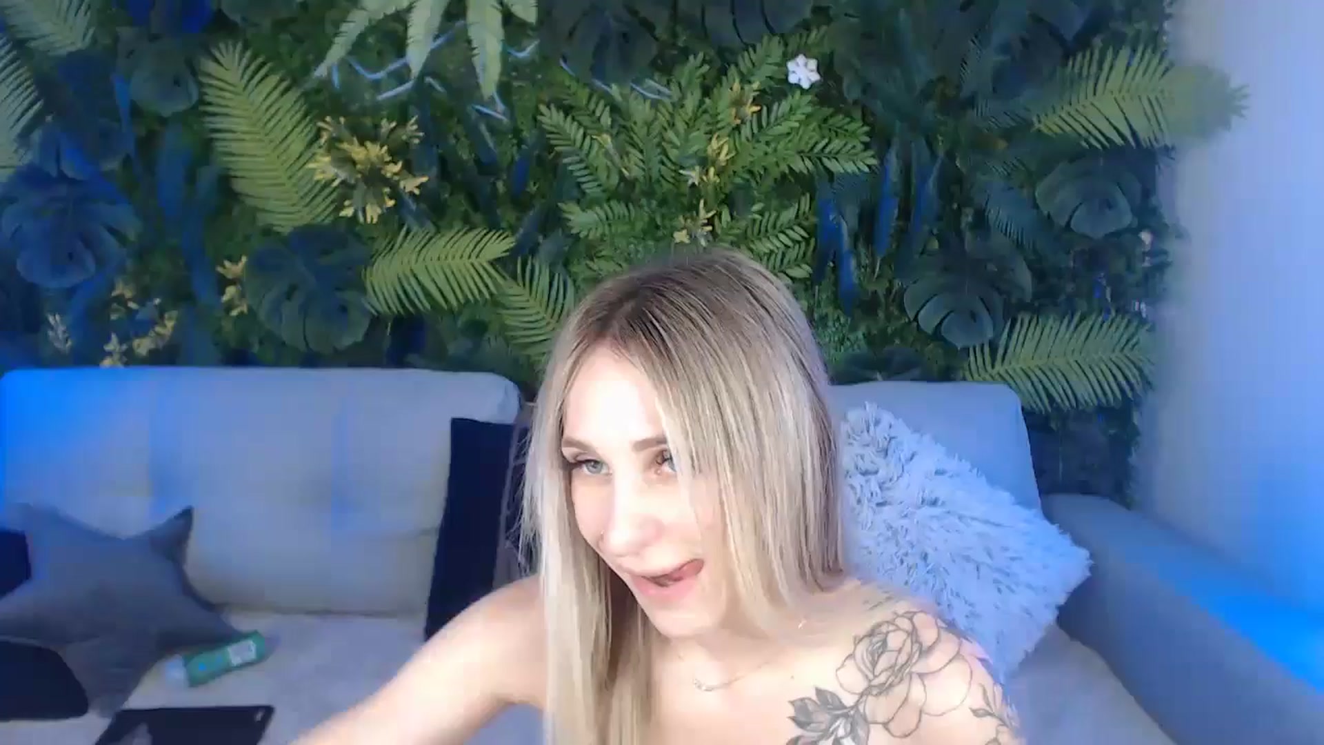 Gallery image thumbnail from Horny_Blond's myfreecams stream on, 07/06/2024, 13:34 image 4 of 20