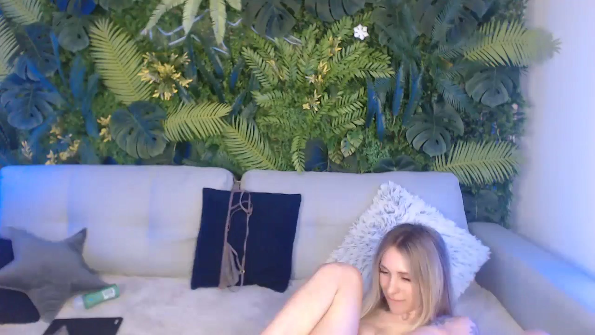 Gallery image thumbnail from Horny_Blond's myfreecams stream on, 07/06/2024, 13:34 image 2 of 20