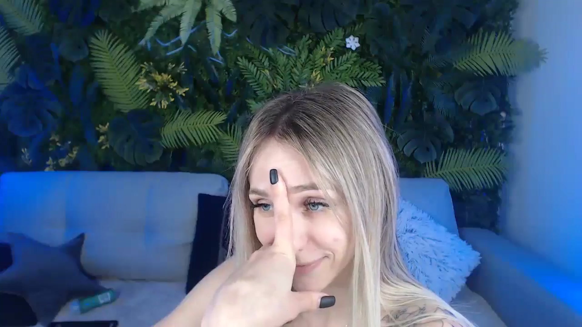 Gallery image thumbnail from Horny_Blond's myfreecams stream on, 07/06/2024, 13:57 image 6 of 20