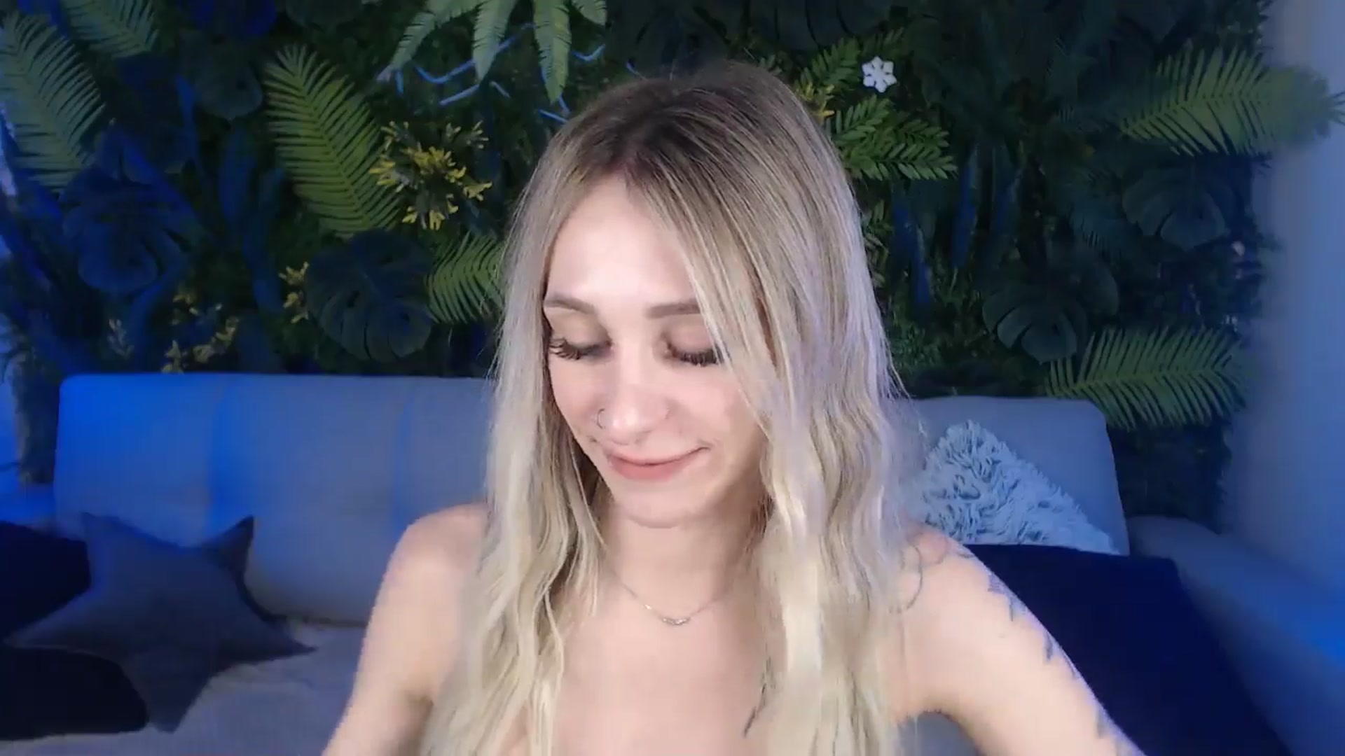 Gallery image thumbnail from Horny_Blond's myfreecams stream on, 07/07/2024, 09:03 image 5 of 20