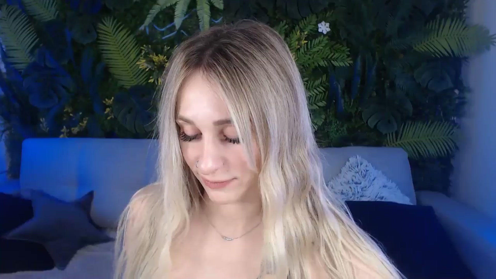 Gallery image thumbnail from Horny_Blond's myfreecams stream on, 07/07/2024, 09:03 image 3 of 20
