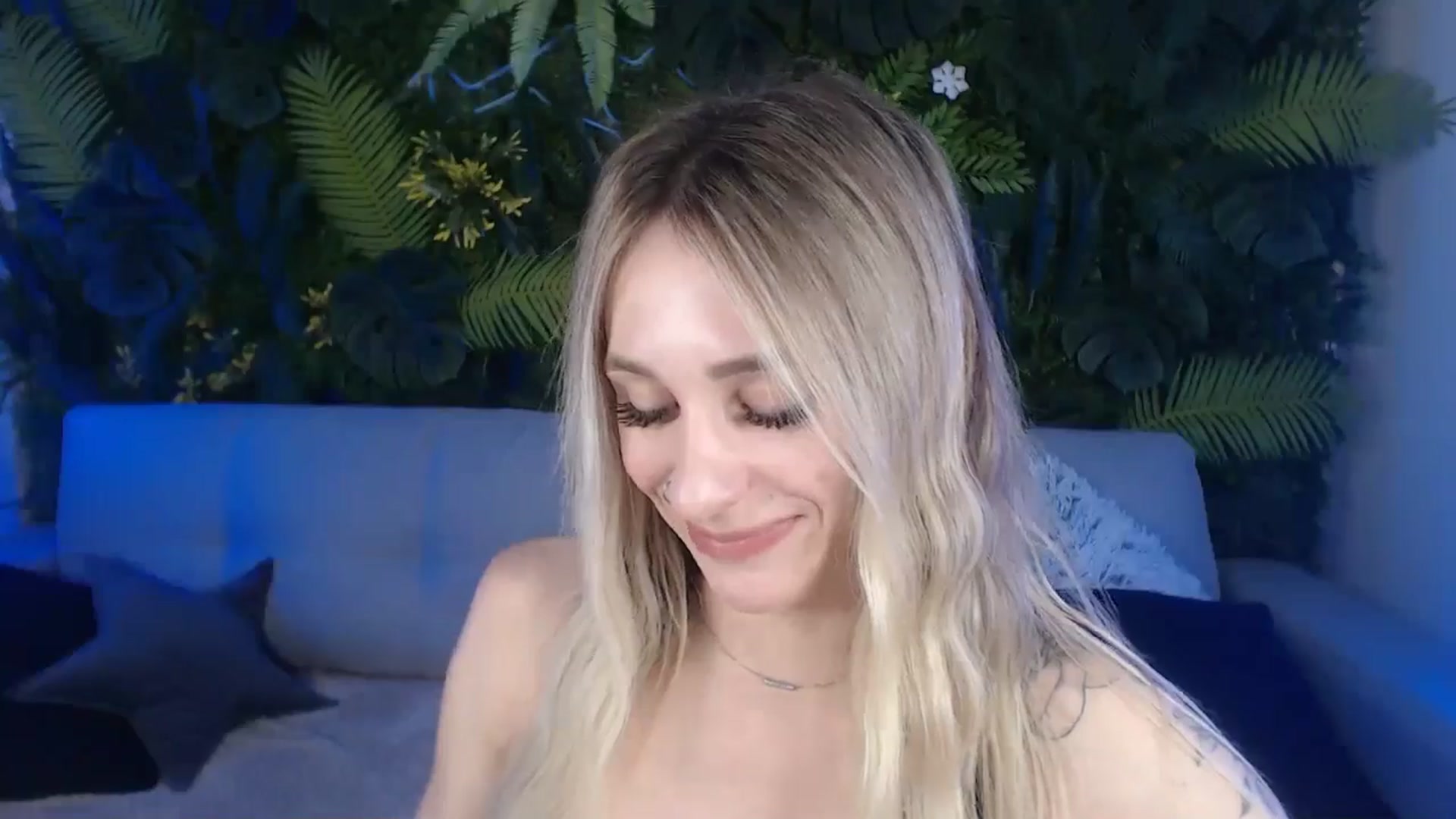 Gallery image thumbnail from Horny_Blond's myfreecams stream on, 07/07/2024, 09:03 image 9 of 20