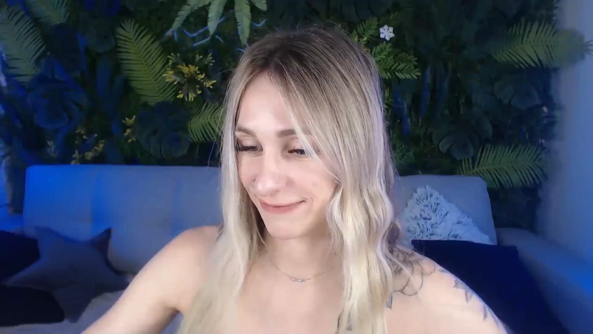 Gallery image thumbnail from Horny_Blond's myfreecams stream on, 07/07/2024, 09:03 image 10 of 20