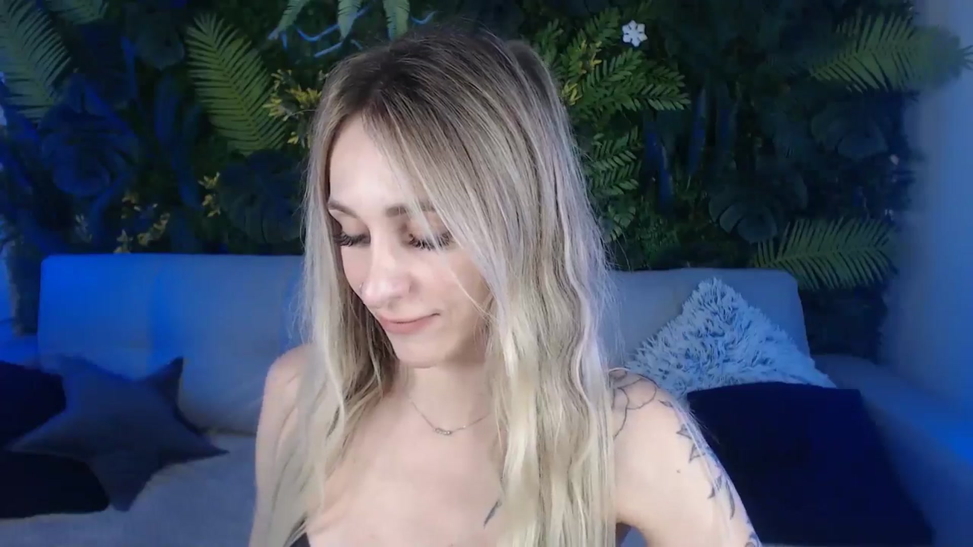 Gallery image thumbnail from Horny_Blond's myfreecams stream on, 07/07/2024, 09:03 image 20 of 20