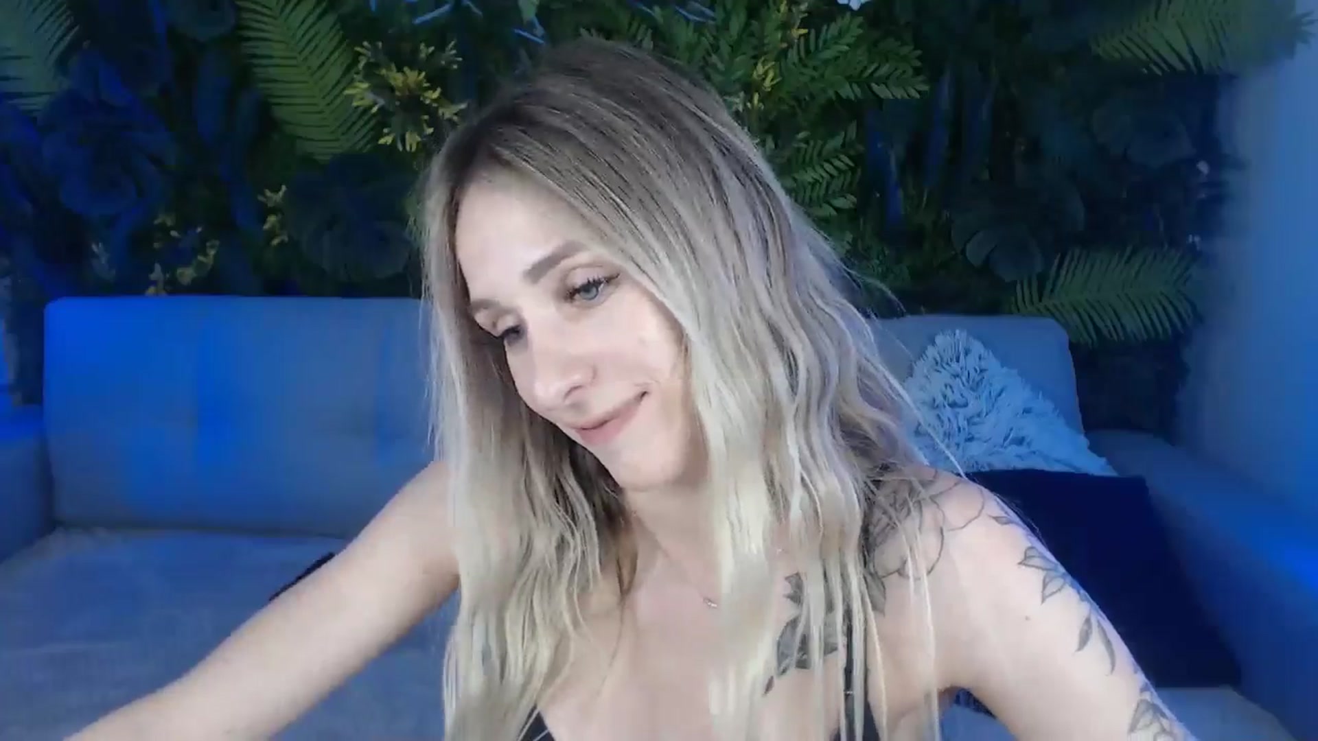 Gallery image thumbnail from Horny_Blond's myfreecams stream on, 07/07/2024, 10:06 image 5 of 20