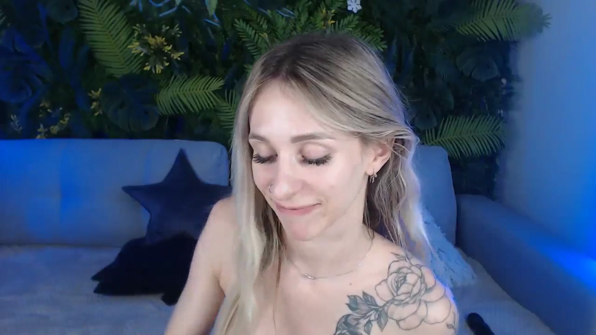 Gallery image thumbnail from Horny_Blond's myfreecams stream on, 07/07/2024, 12:57 image 7 of 20