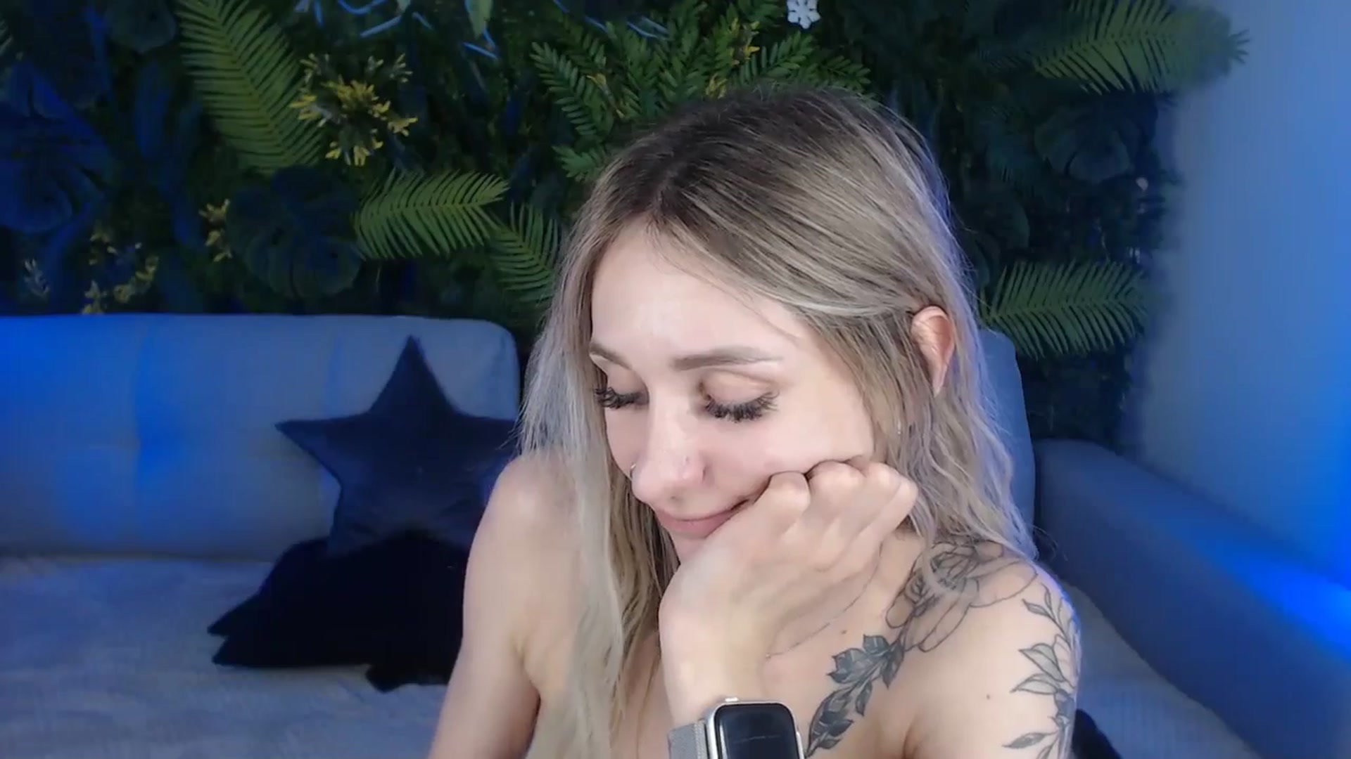 Gallery image thumbnail from Horny_Blond's myfreecams stream on, 07/07/2024, 12:57 image 15 of 20