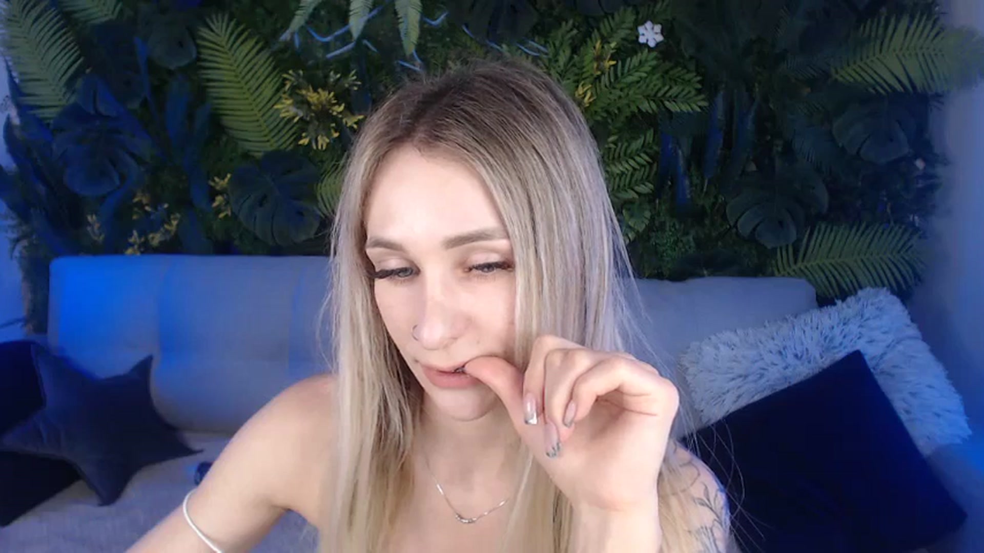 Gallery image thumbnail from Horny_Blond's myfreecams stream on, 07/12/2024, 09:19 image 5 of 20