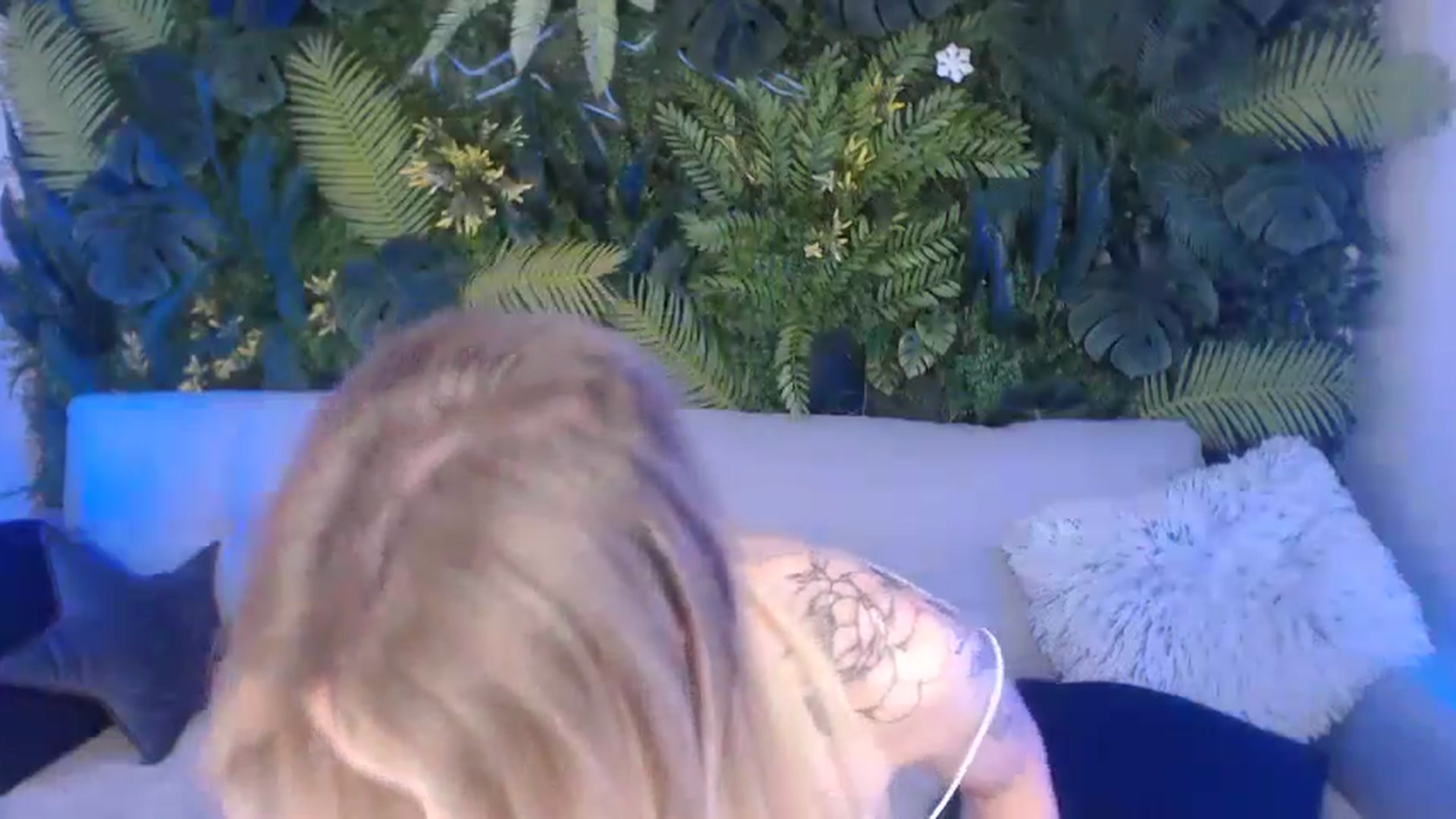 Gallery image thumbnail from Horny_Blond's myfreecams stream on, 07/12/2024, 10:27 image 3 of 20