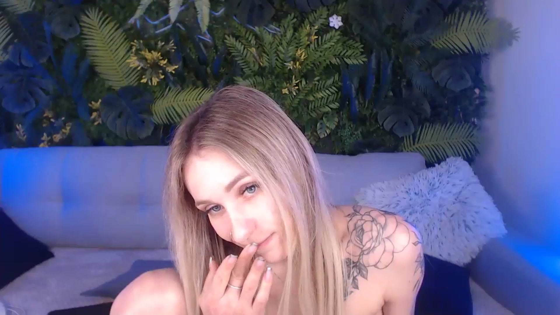 Gallery image thumbnail from Horny_Blond's myfreecams stream on, 07/12/2024, 12:07 image 7 of 20