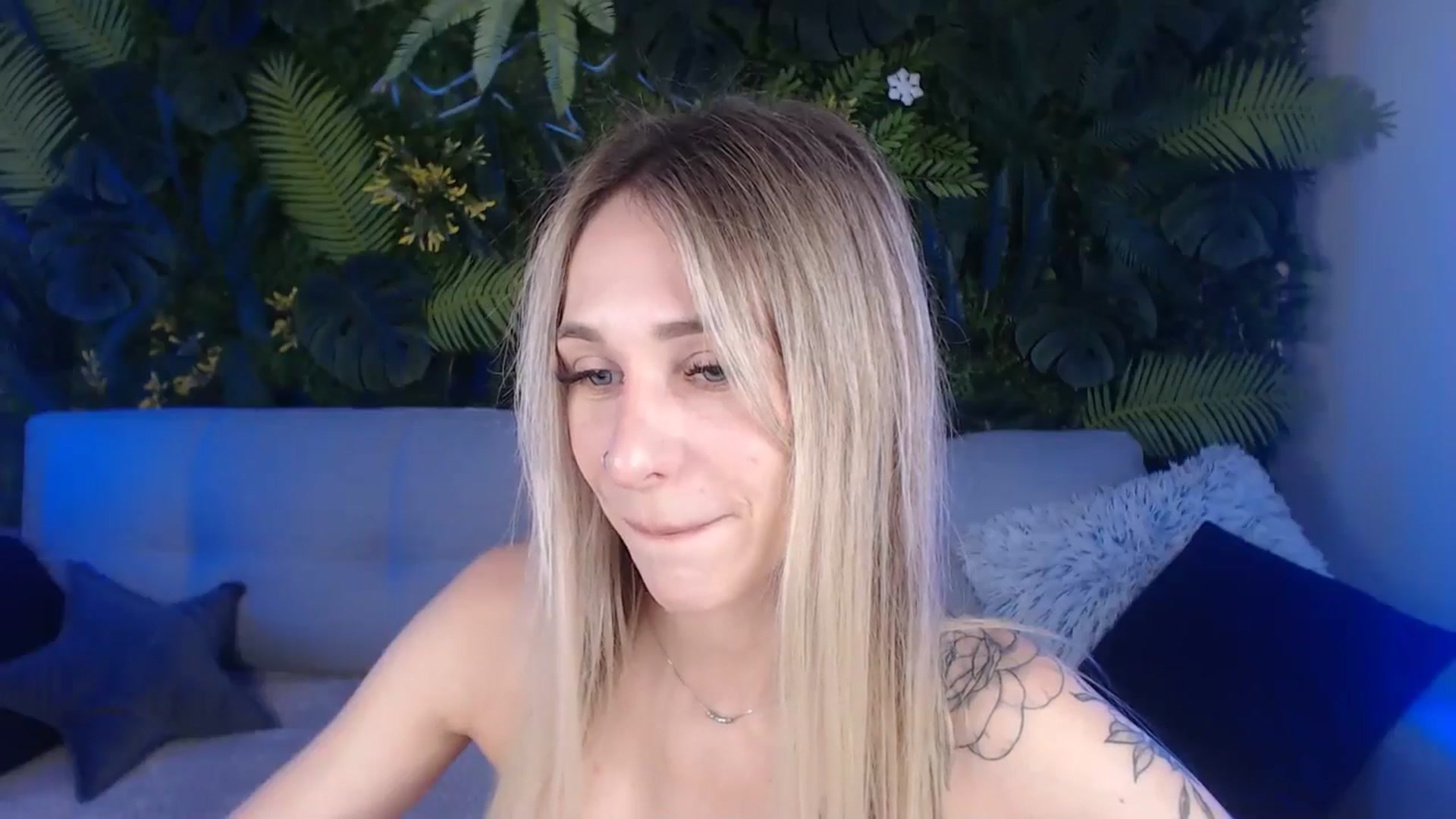 Gallery image thumbnail from Horny_Blond's myfreecams stream on, 07/13/2024, 08:49 image 3 of 20