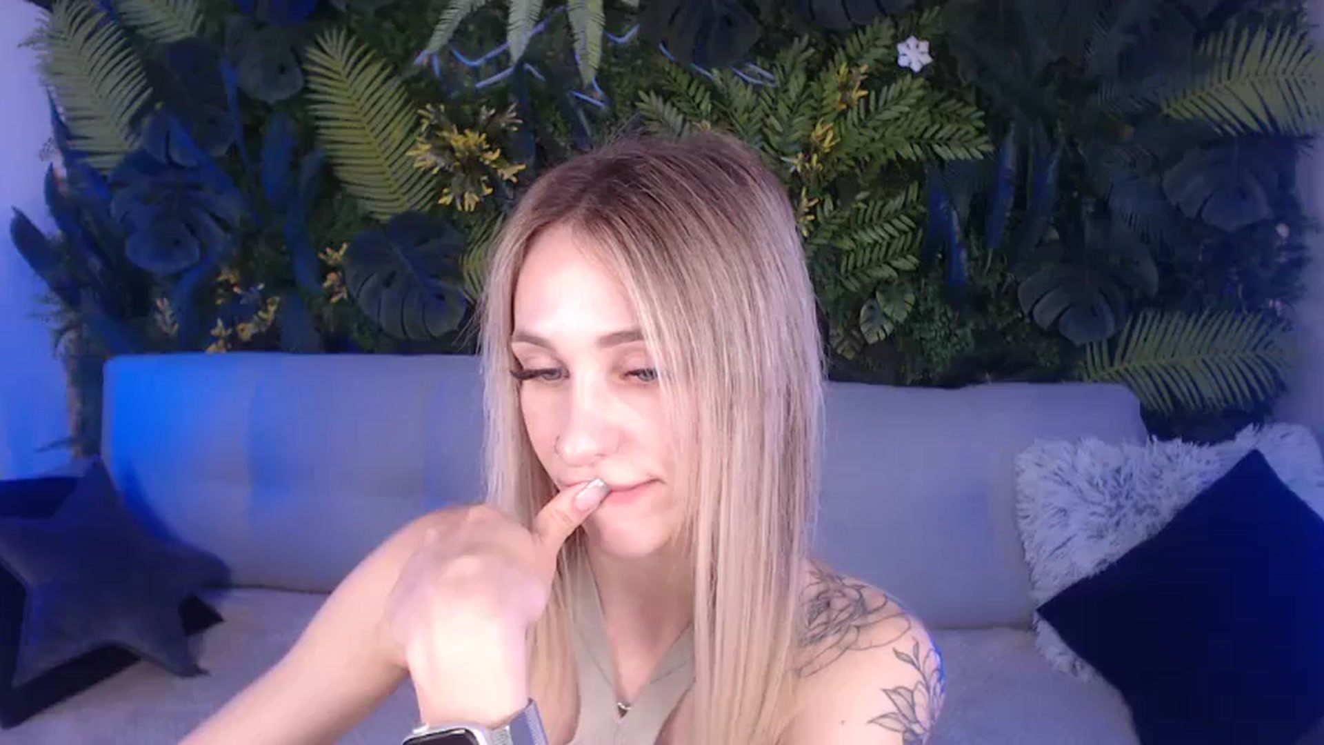 Gallery image thumbnail from Horny_Blond's myfreecams stream on, 07/14/2024, 08:18 image 20 of 20