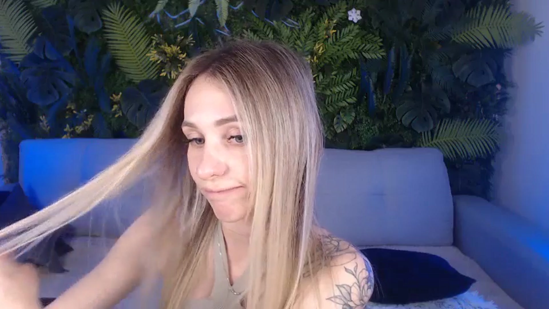 Gallery image thumbnail from Horny_Blond's myfreecams stream on, 07/14/2024, 10:19 image 19 of 20