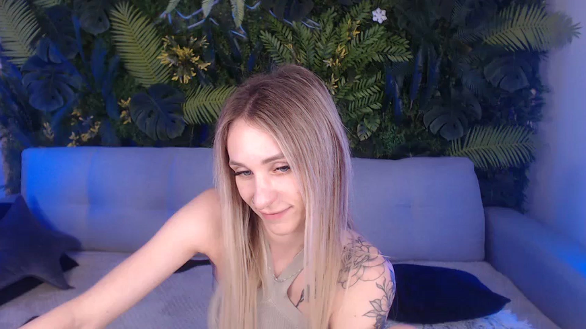Gallery image thumbnail from Horny_Blond's myfreecams stream on, 07/14/2024, 10:44 image 15 of 20