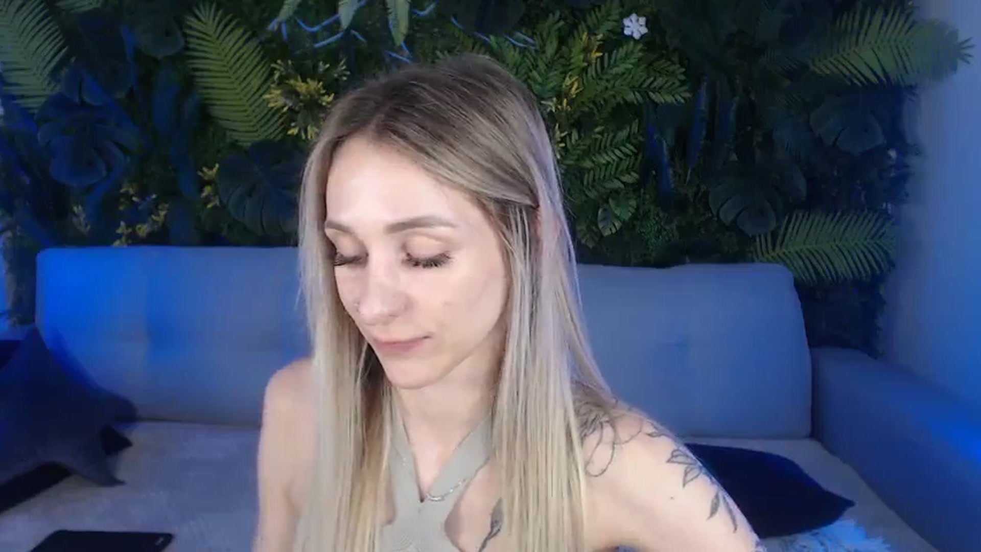 Gallery image thumbnail from Horny_Blond's myfreecams stream on, 07/14/2024, 10:44 image 20 of 20