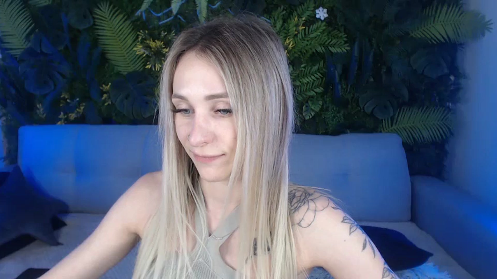 Gallery image thumbnail from Horny_Blond's myfreecams stream on, 07/14/2024, 10:44 image 7 of 20