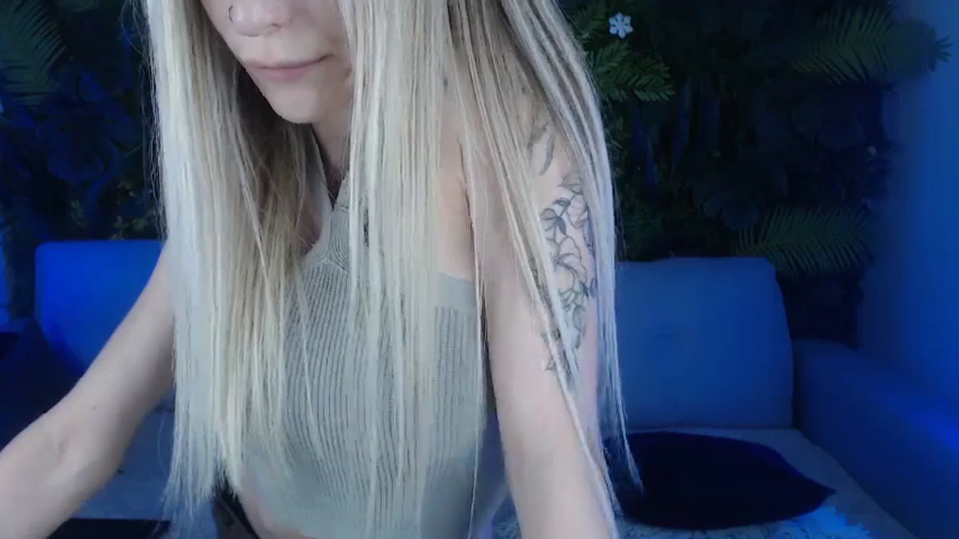 Gallery image thumbnail from Horny_Blond's myfreecams stream on, 07/14/2024, 10:44 image 14 of 20