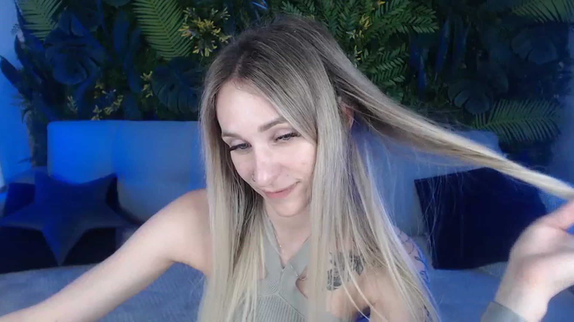 Gallery image thumbnail from Horny_Blond's myfreecams stream on, 07/14/2024, 12:25 image 12 of 20