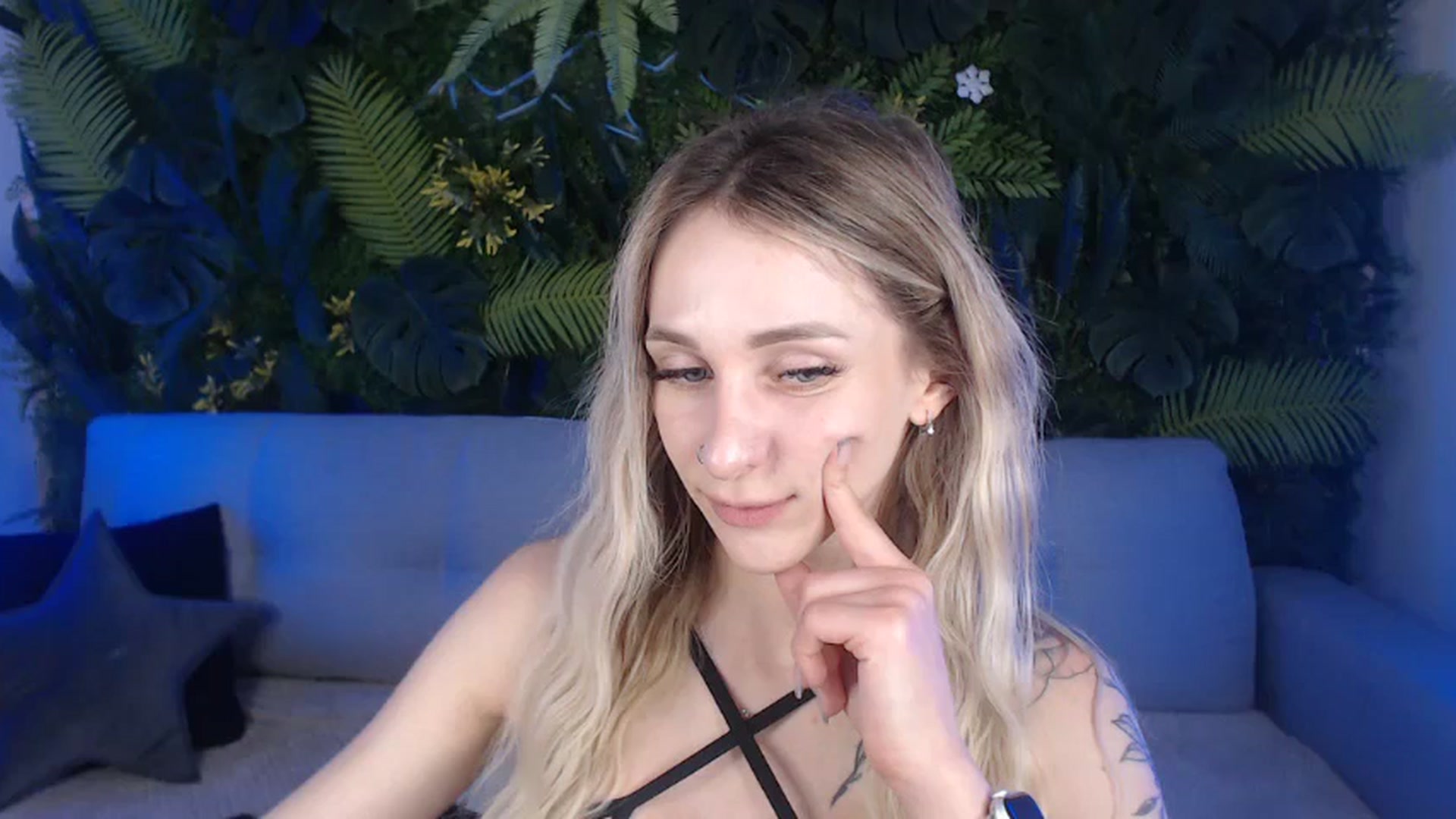 Gallery image thumbnail from Horny_Blond's myfreecams stream on, 07/15/2024, 09:08 image 7 of 20