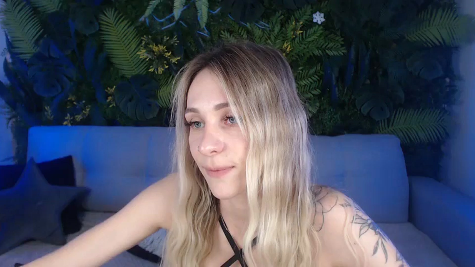 Gallery image thumbnail from Horny_Blond's myfreecams stream on, 07/15/2024, 09:08 image 3 of 20