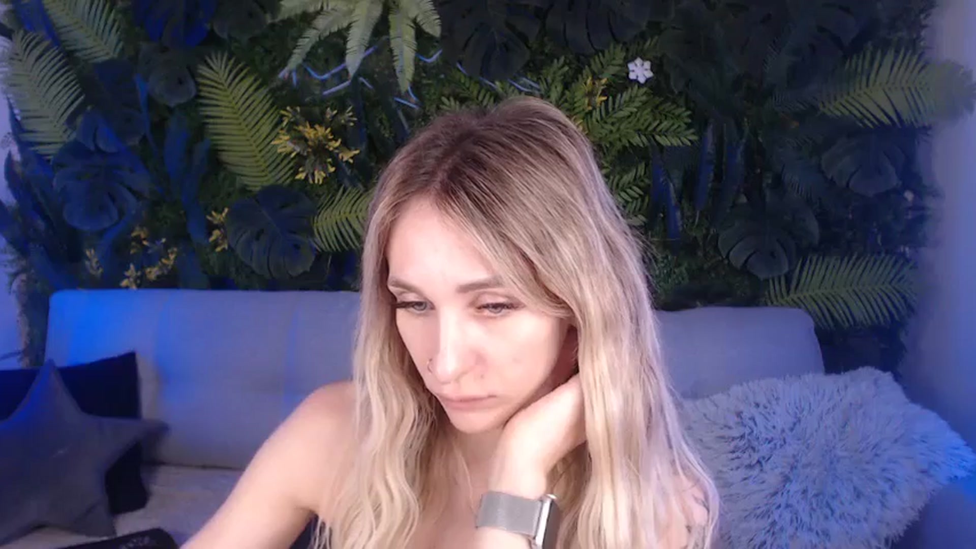 Gallery image thumbnail from Horny_Blond's myfreecams stream on, 07/15/2024, 12:37 image 2 of 20
