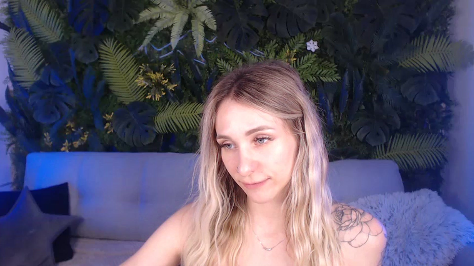 Gallery image thumbnail from Horny_Blond's myfreecams stream on, 07/15/2024, 13:27 image 13 of 20