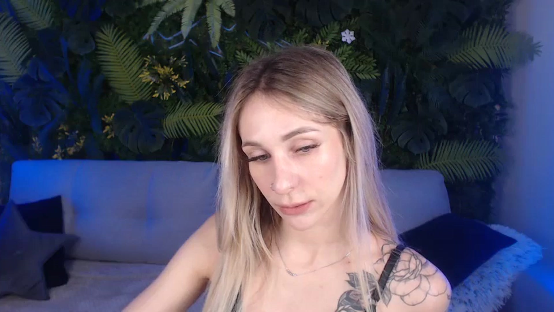 Gallery image thumbnail from Horny_Blond's myfreecams stream on, 07/16/2024, 08:32 image 8 of 20