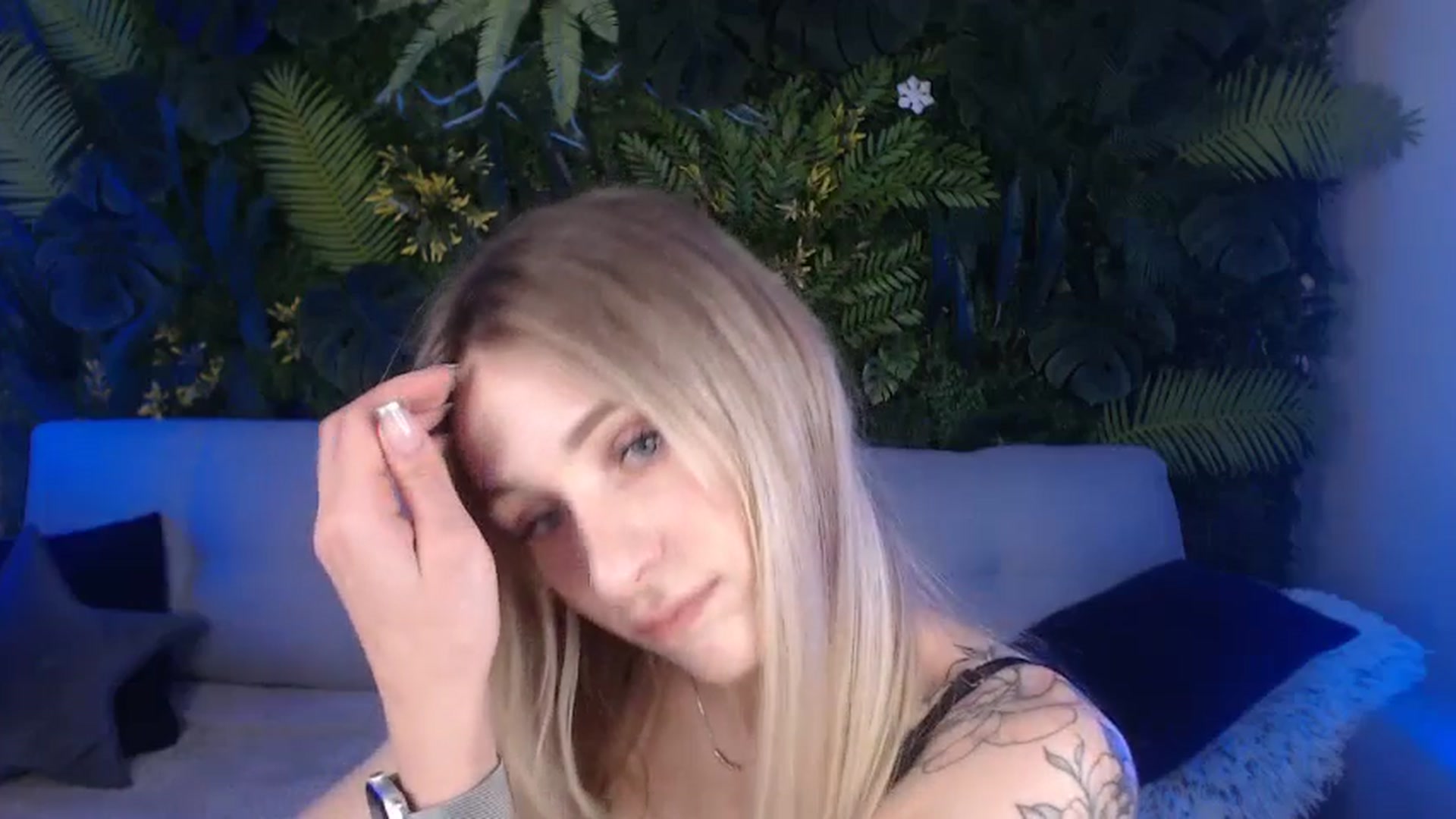 Gallery image thumbnail from Horny_Blond's myfreecams stream on, 07/16/2024, 08:32 image 10 of 20
