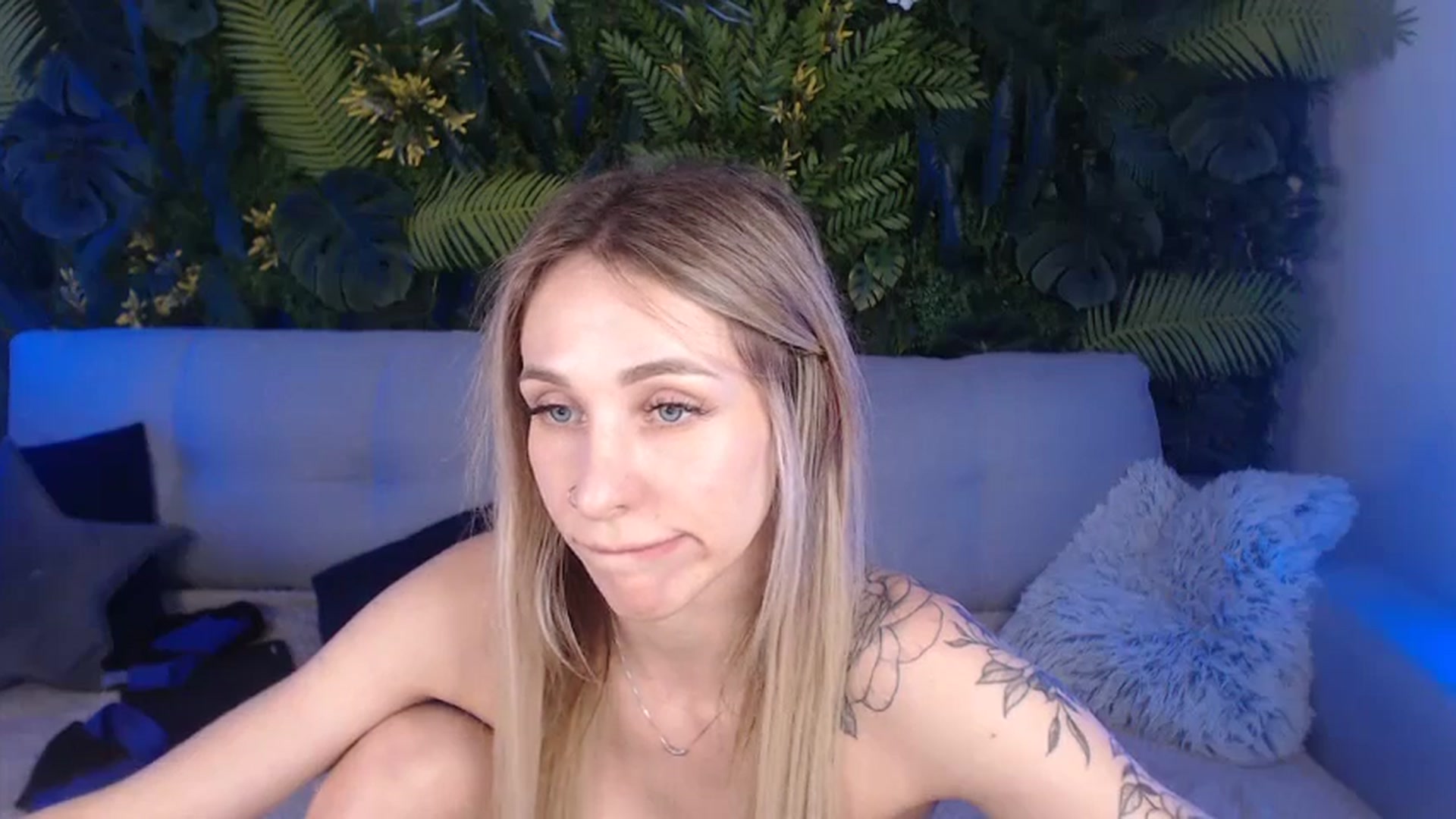 Gallery image thumbnail from Horny_Blond's myfreecams stream on, 07/16/2024, 12:30 image 18 of 20