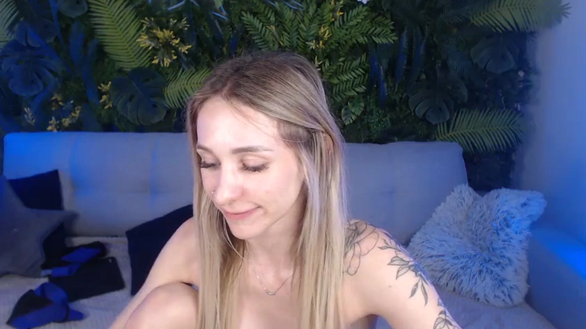 Gallery image thumbnail from Horny_Blond's myfreecams stream on, 07/16/2024, 12:30 image 12 of 20