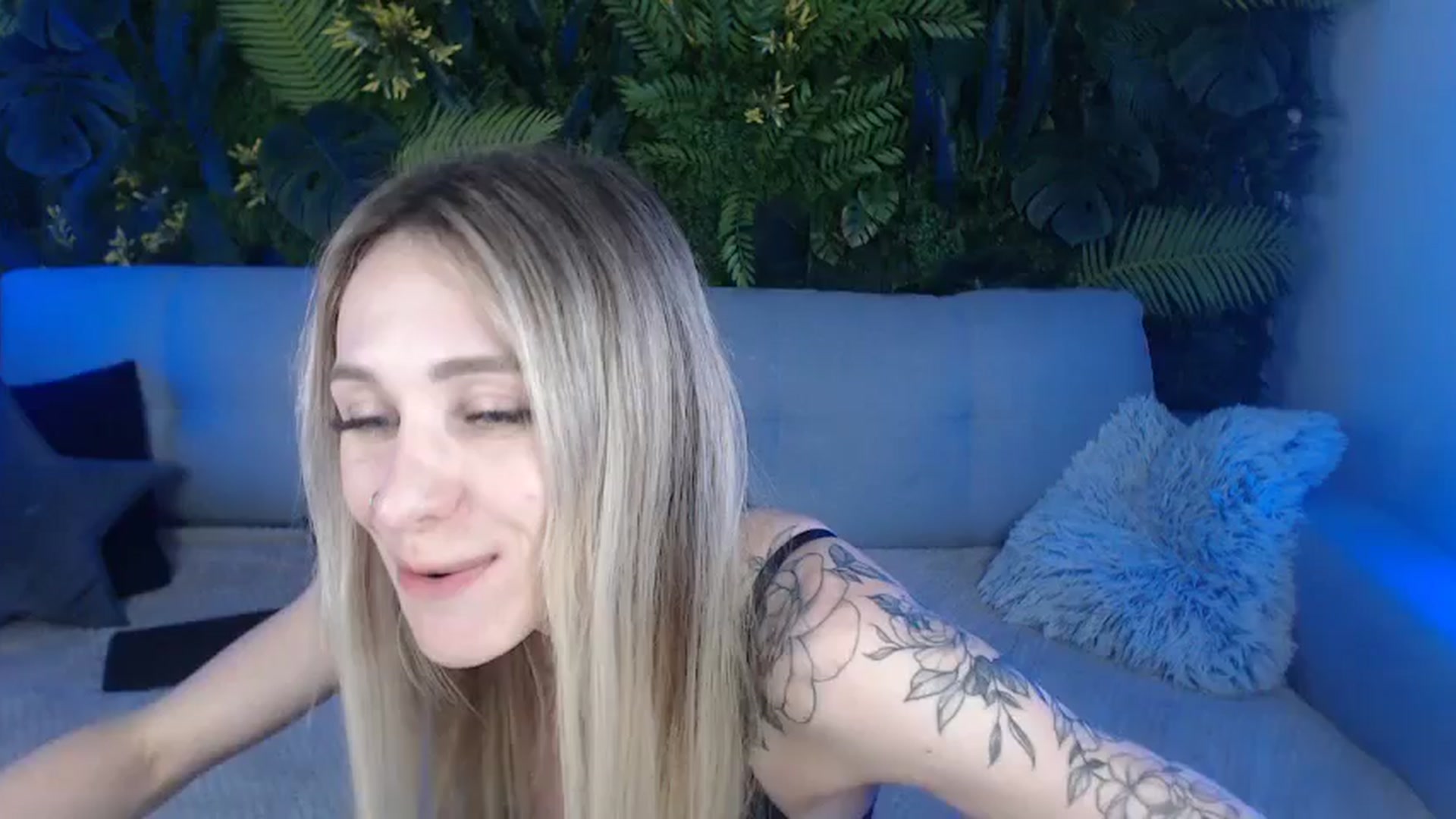 Gallery image thumbnail from Horny_Blond's myfreecams stream on, 07/16/2024, 12:57 image 13 of 20