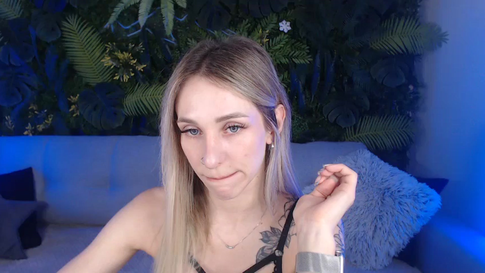 Gallery image thumbnail from Horny_Blond's myfreecams stream on, 07/17/2024, 08:18 image 5 of 20