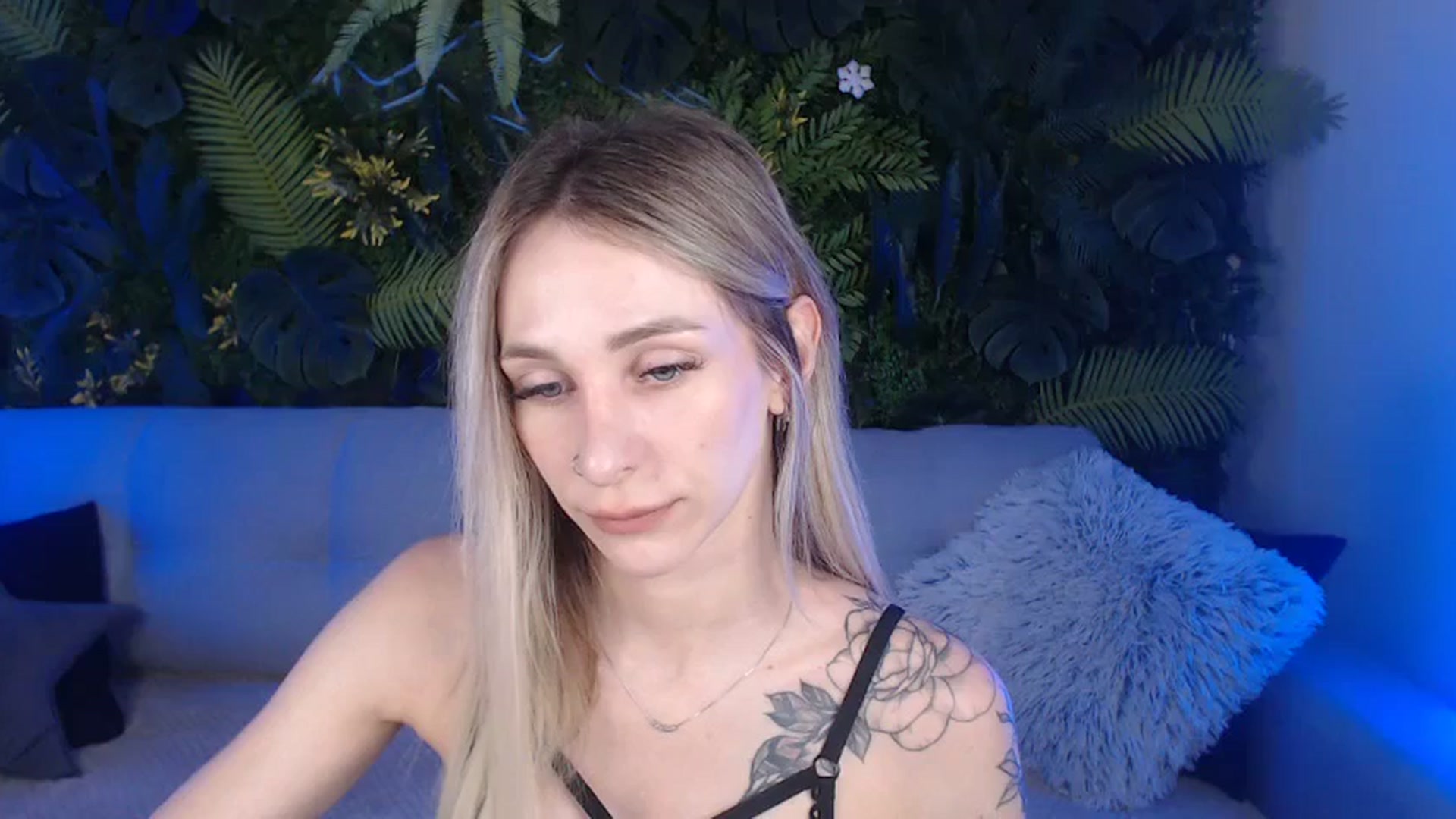 Gallery image thumbnail from Horny_Blond's myfreecams stream on, 07/17/2024, 08:18 image 2 of 20