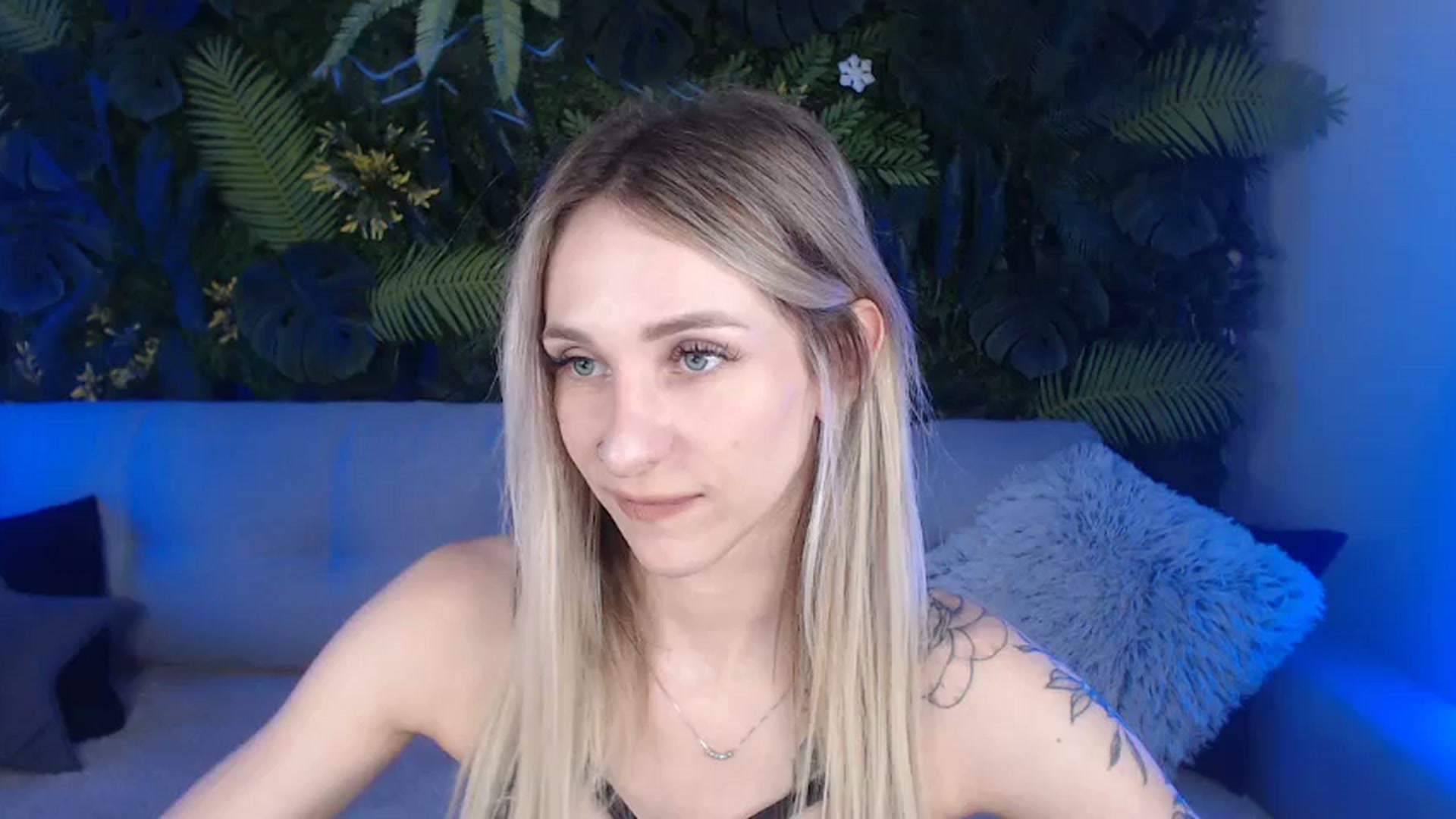 Gallery image thumbnail from Horny_Blond's myfreecams stream on, 07/17/2024, 08:18 image 8 of 20
