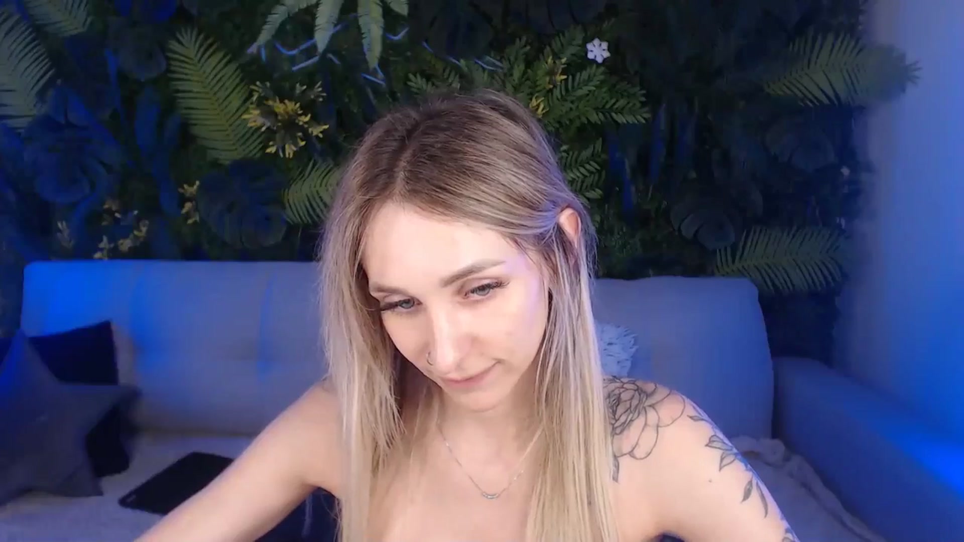 Gallery image thumbnail from Horny_Blond's myfreecams stream on, 07/17/2024, 13:55 image 11 of 20