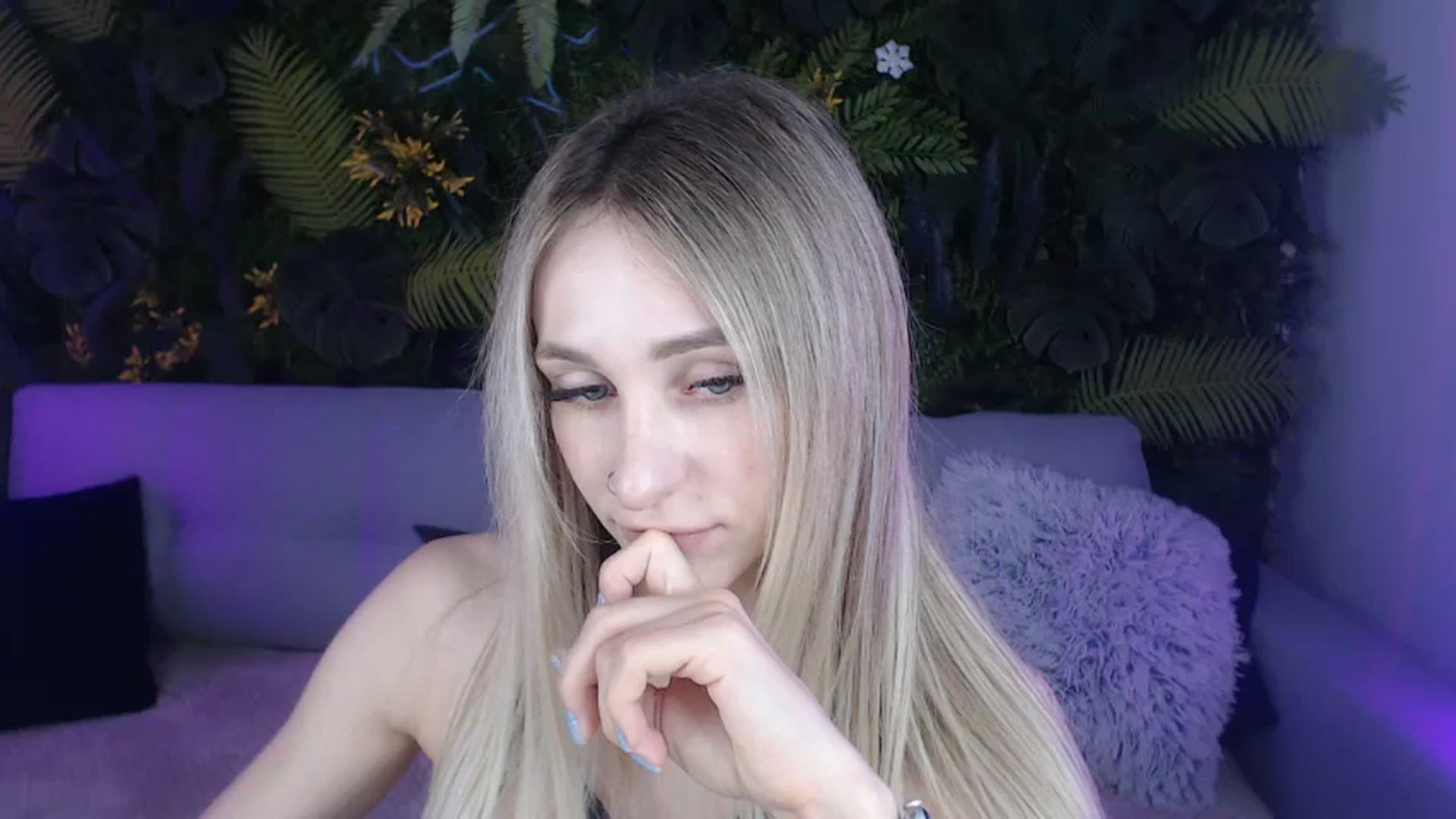 Gallery image thumbnail from Horny_Blond's myfreecams stream on, 07/20/2024, 08:24 image 12 of 20