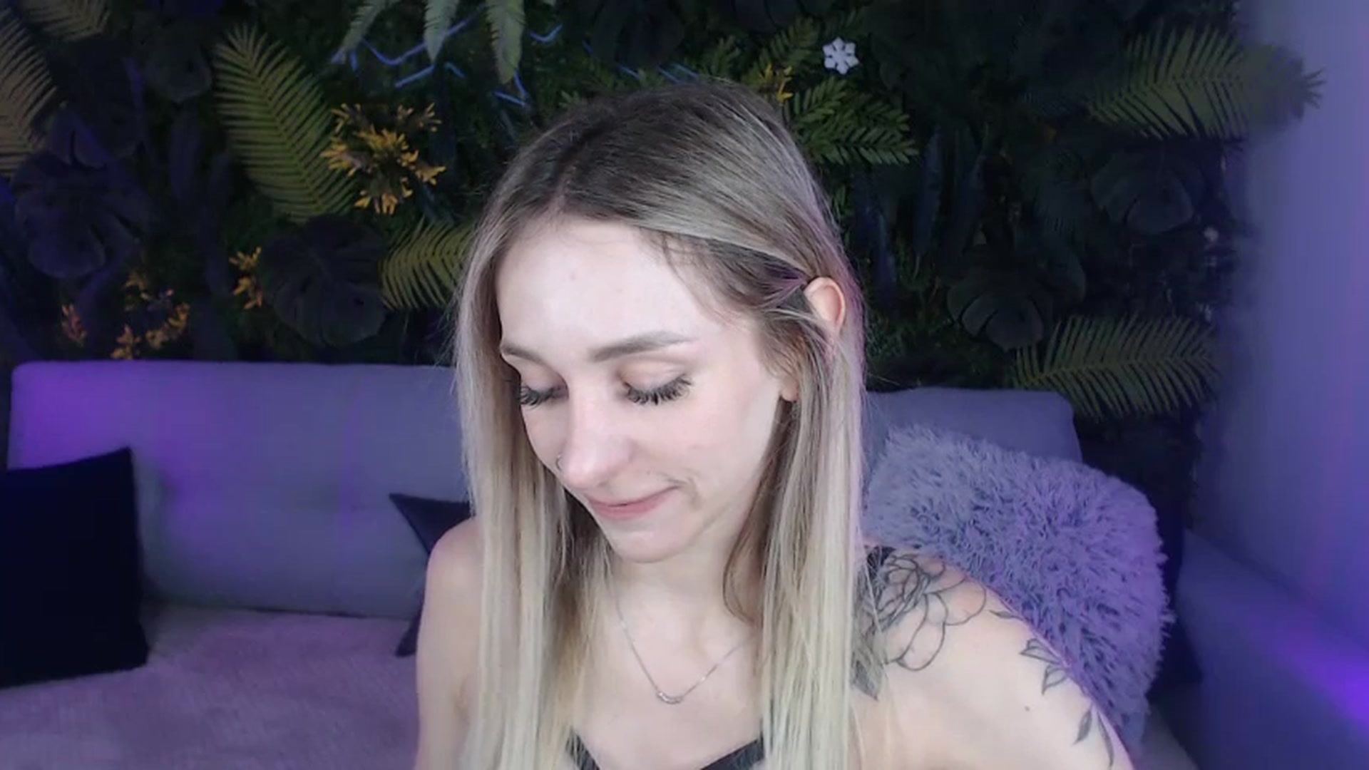 Gallery image thumbnail from Horny_Blond's myfreecams stream on, 07/20/2024, 09:32 image 5 of 20