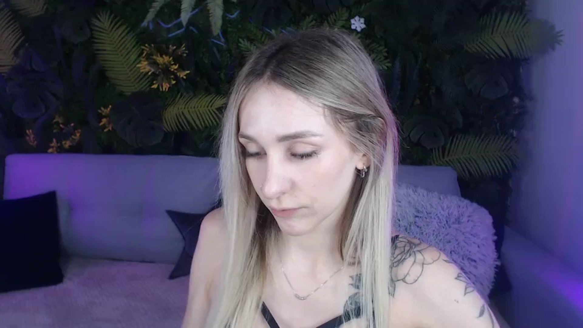 Gallery image thumbnail from Horny_Blond's myfreecams stream on, 07/20/2024, 09:32 image 2 of 20