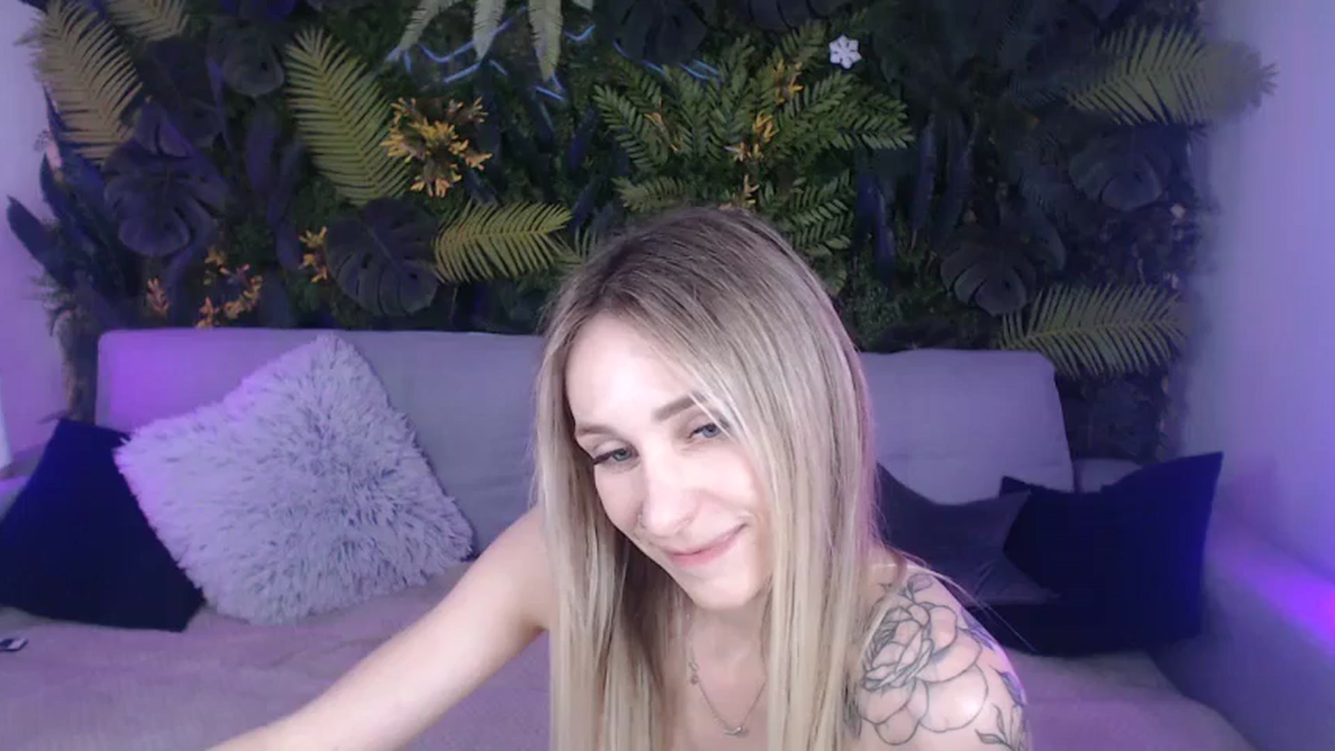 Gallery image thumbnail from Horny_Blond's myfreecams stream on, 07/20/2024, 12:54 image 8 of 20