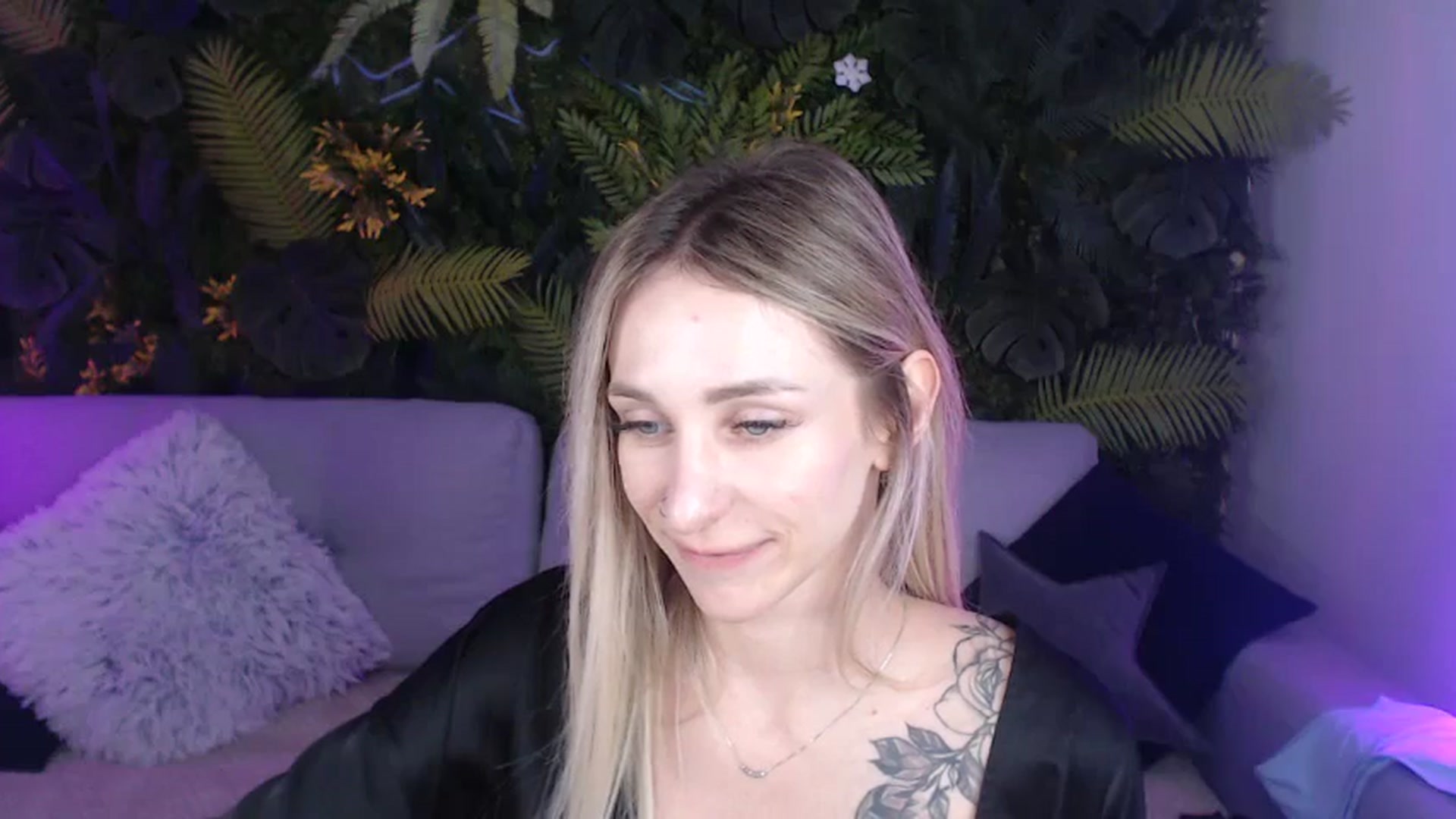 Gallery image thumbnail from Horny_Blond's myfreecams stream on, 07/22/2024, 10:29 image 8 of 20