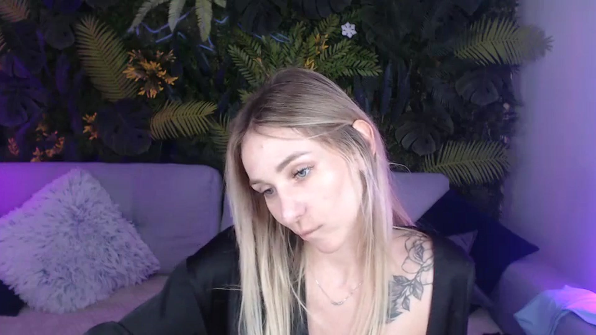 Gallery image thumbnail from Horny_Blond's myfreecams stream on, 07/22/2024, 10:29 image 7 of 20