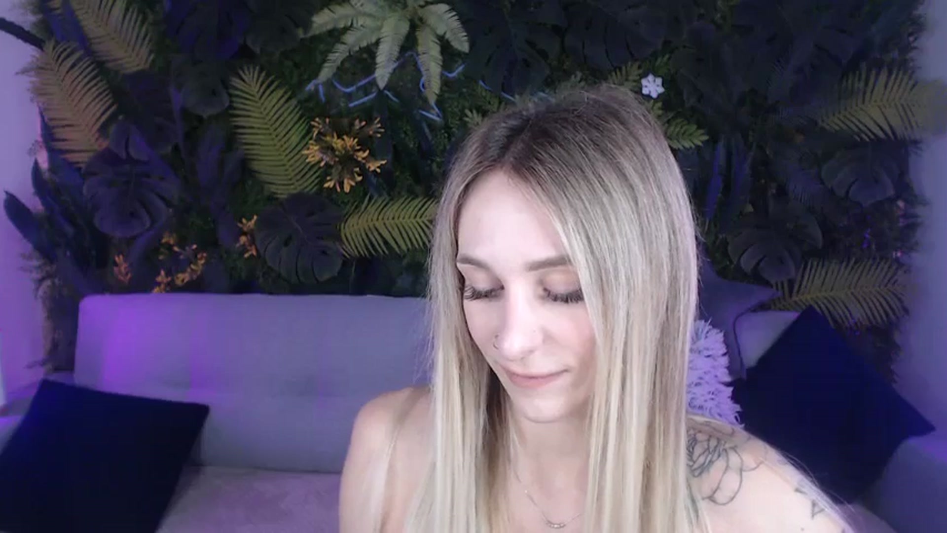 Gallery image thumbnail from Horny_Blond's myfreecams stream on, 07/24/2024, 08:32 image 20 of 20