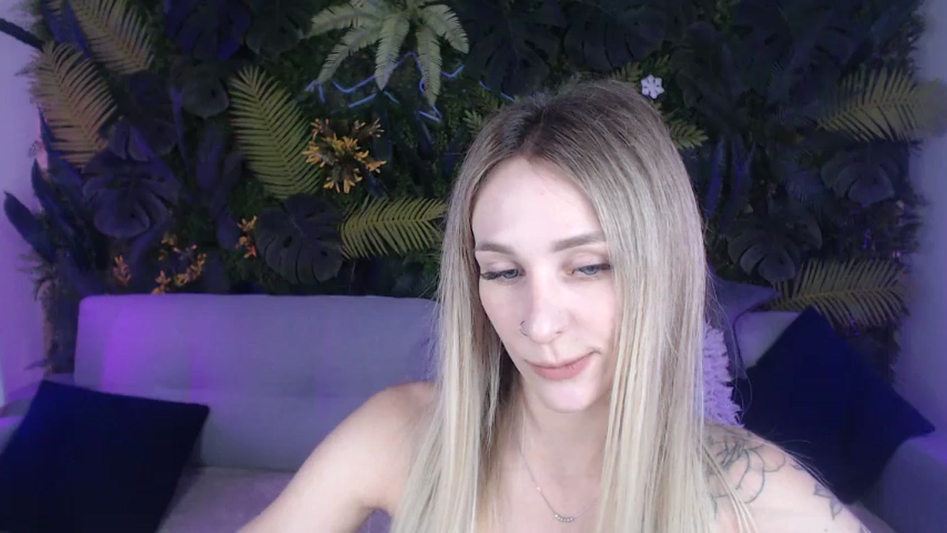 Gallery image thumbnail from Horny_Blond's myfreecams stream on, 07/24/2024, 08:32 image 12 of 20