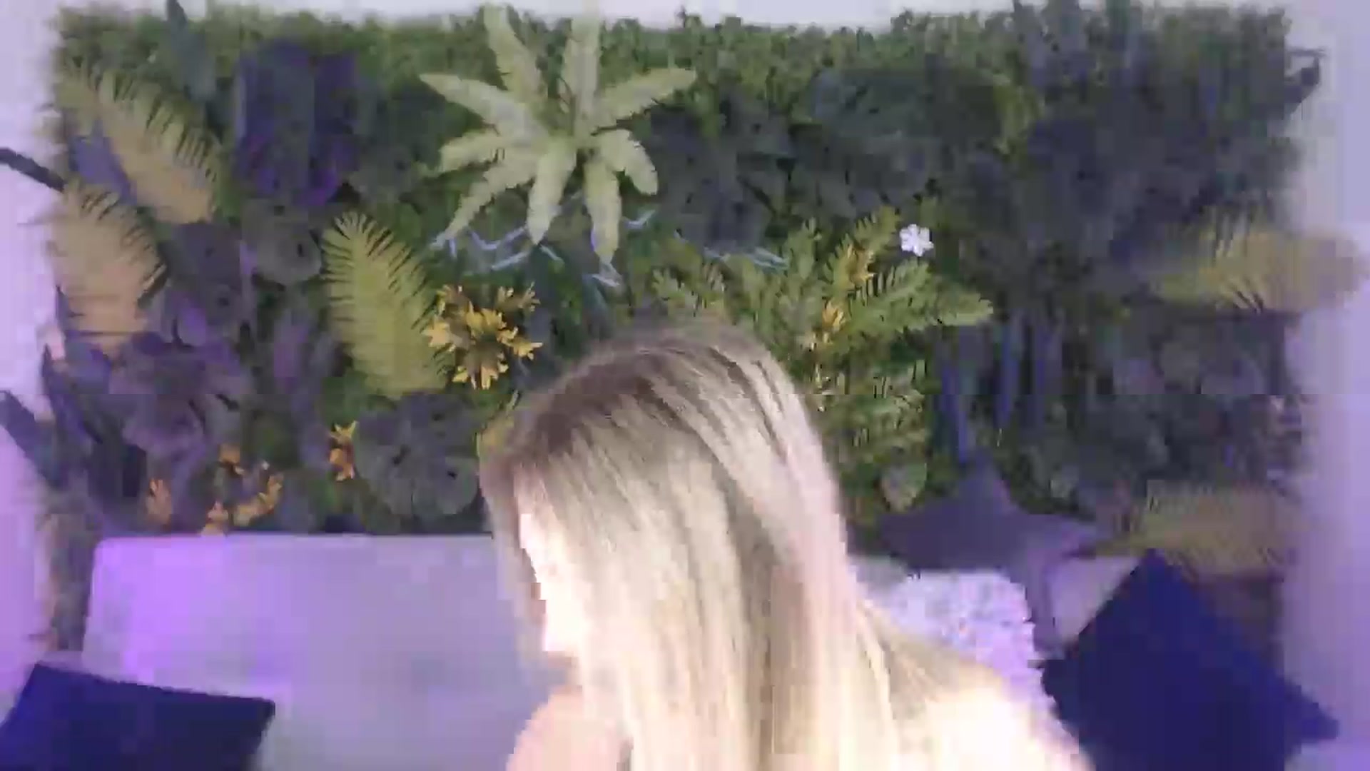 Gallery image thumbnail from Horny_Blond's myfreecams stream on, 07/24/2024, 10:13 image 15 of 20