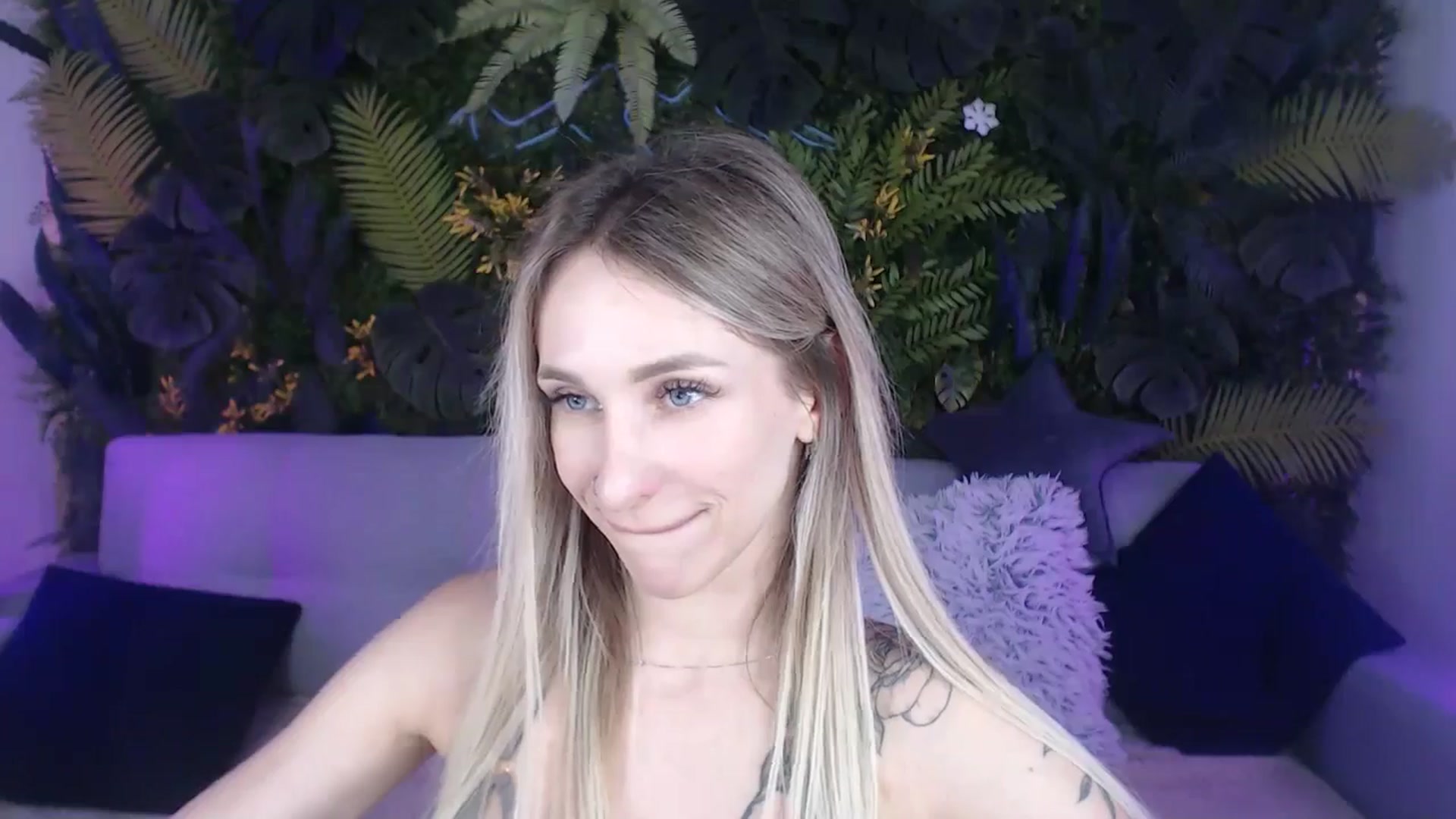 Gallery image thumbnail from Horny_Blond's myfreecams stream on, 07/24/2024, 10:49 image 3 of 20